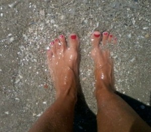 1feetinsand