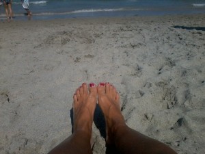 feetonbeach